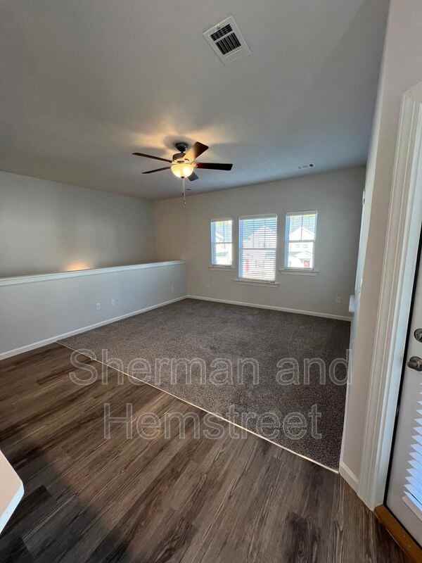 2040 Lotus Dr - Photo 7 of 15