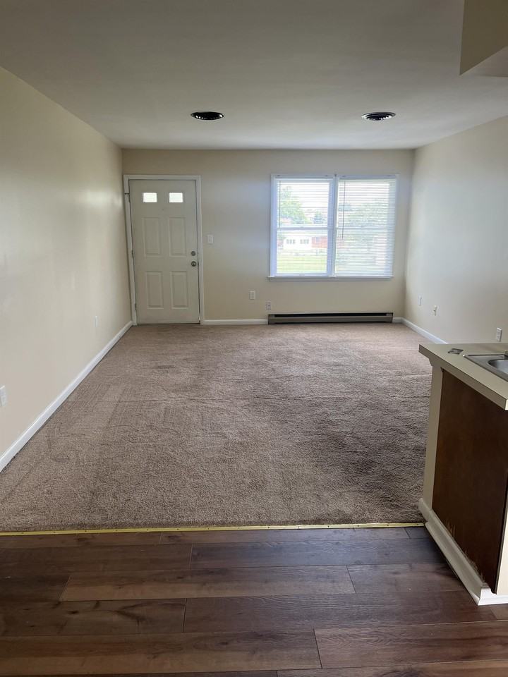 112 Picture Mountain 7 - Photo 2 of 9