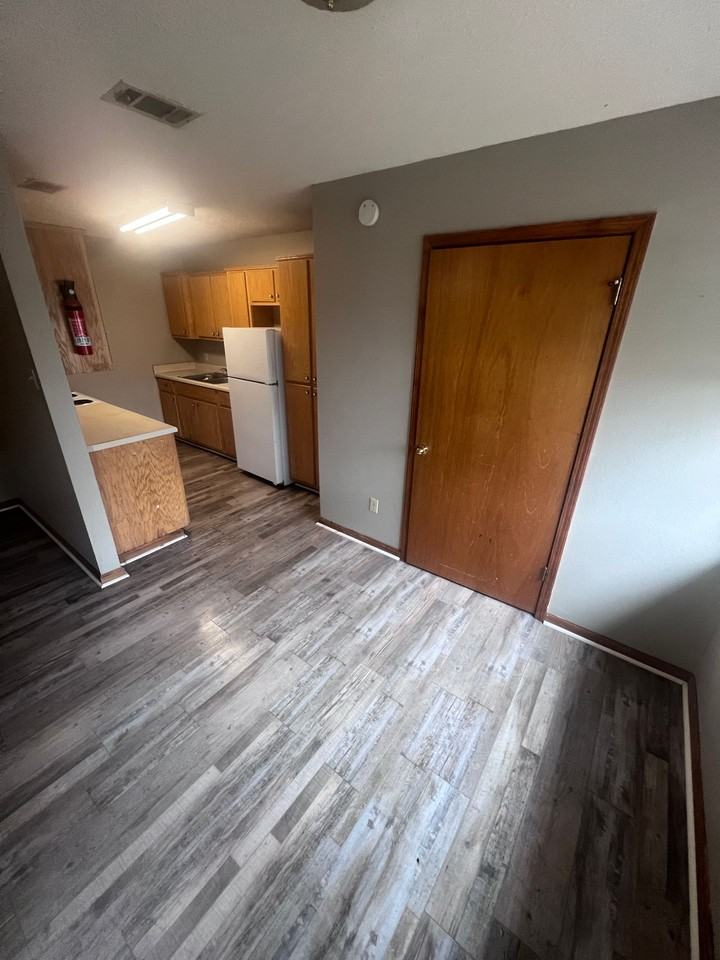 Jumpertown Apartments - Photo 3 of 9