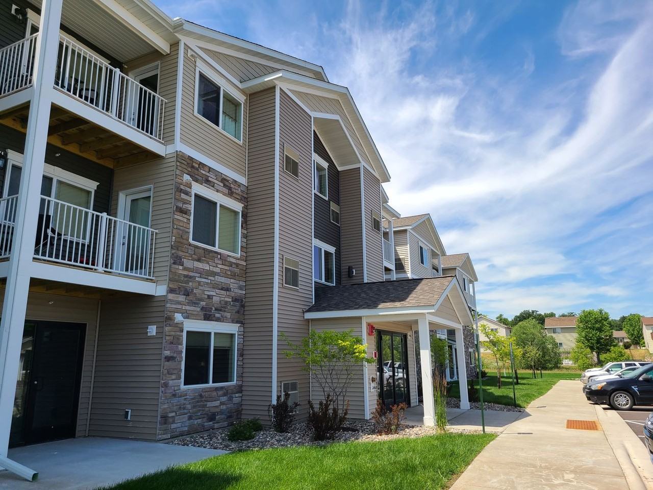 The Pines on 33rd 1 - Photo 2 of 20