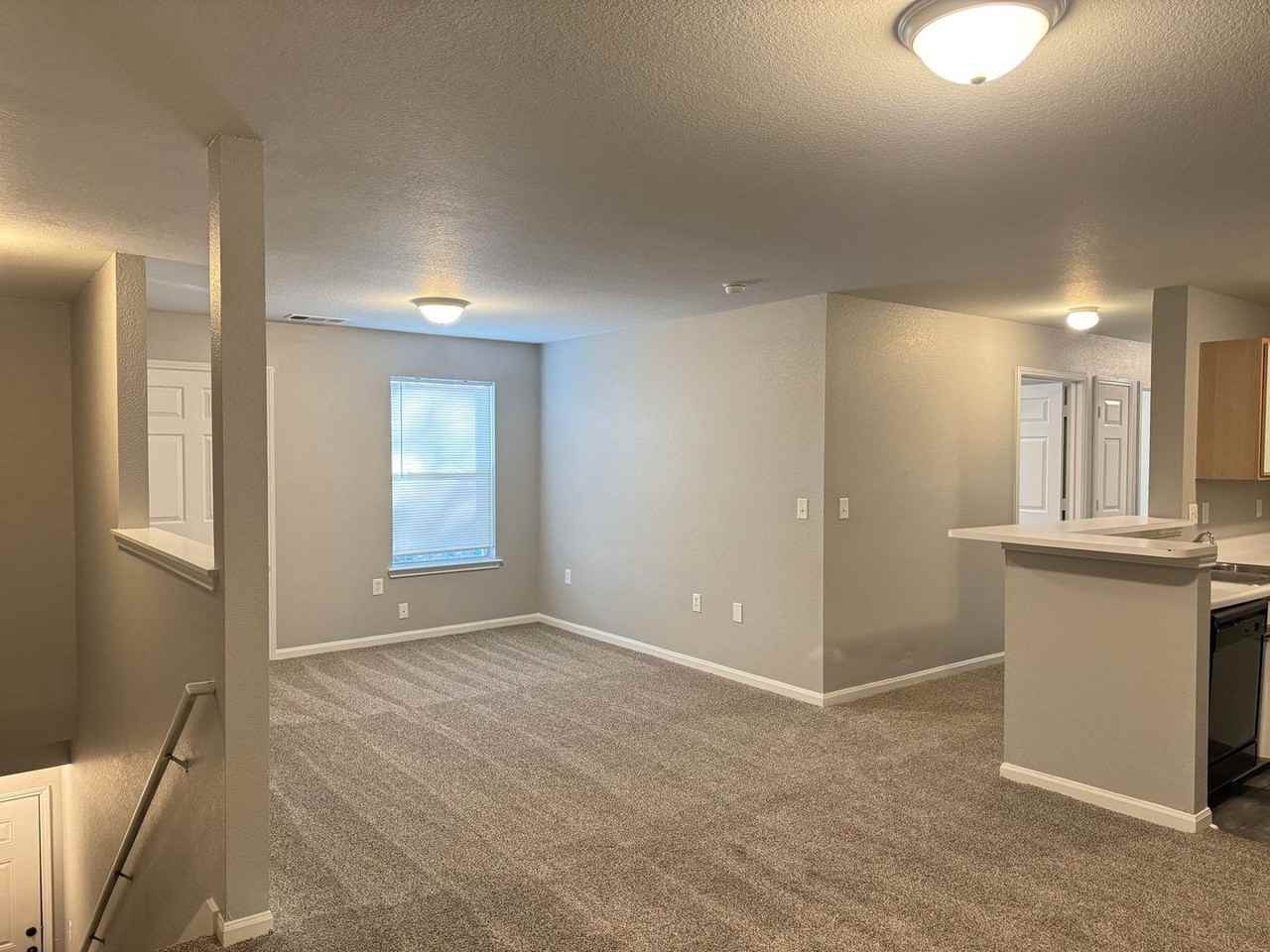Amber Pointe Apartments - Photo 2 of 47