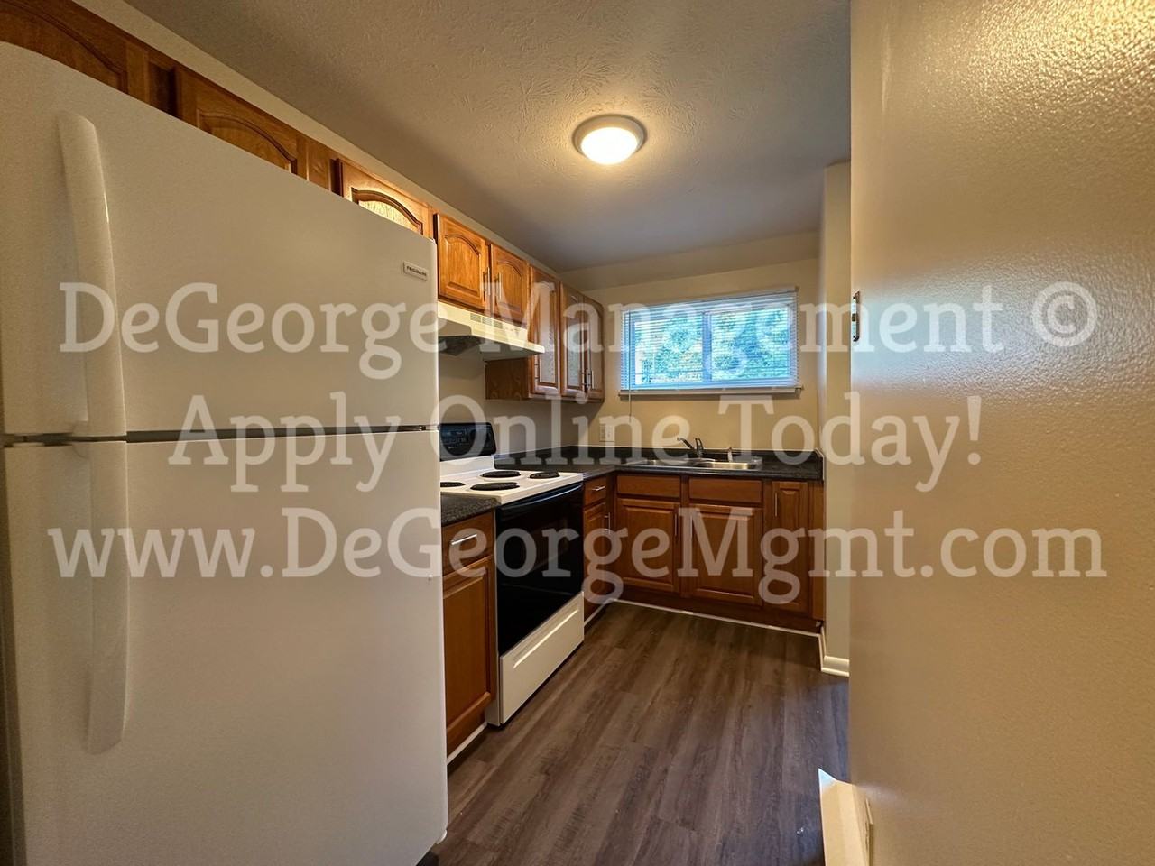 Woodside Court Apartments - Photo 3 of 50