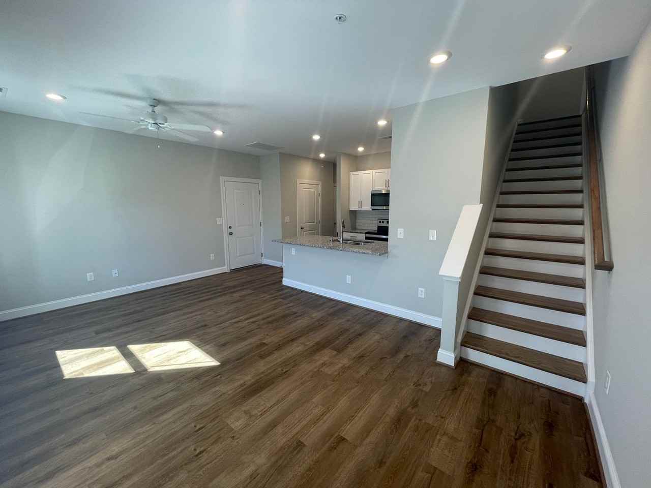 Lofts on Park--5748 - Photo 6 of 19
