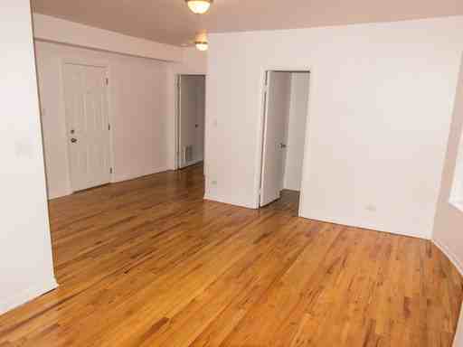 4501-4515 N Malden St - Photo 7 of 41