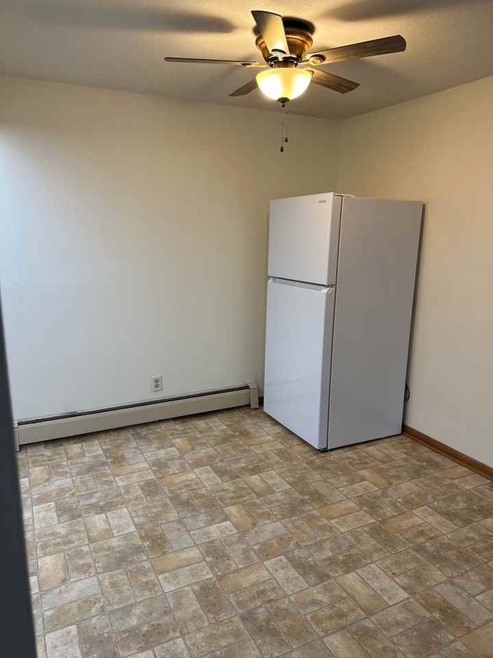 Two Bedroom Apartment - Photo 3 of 8