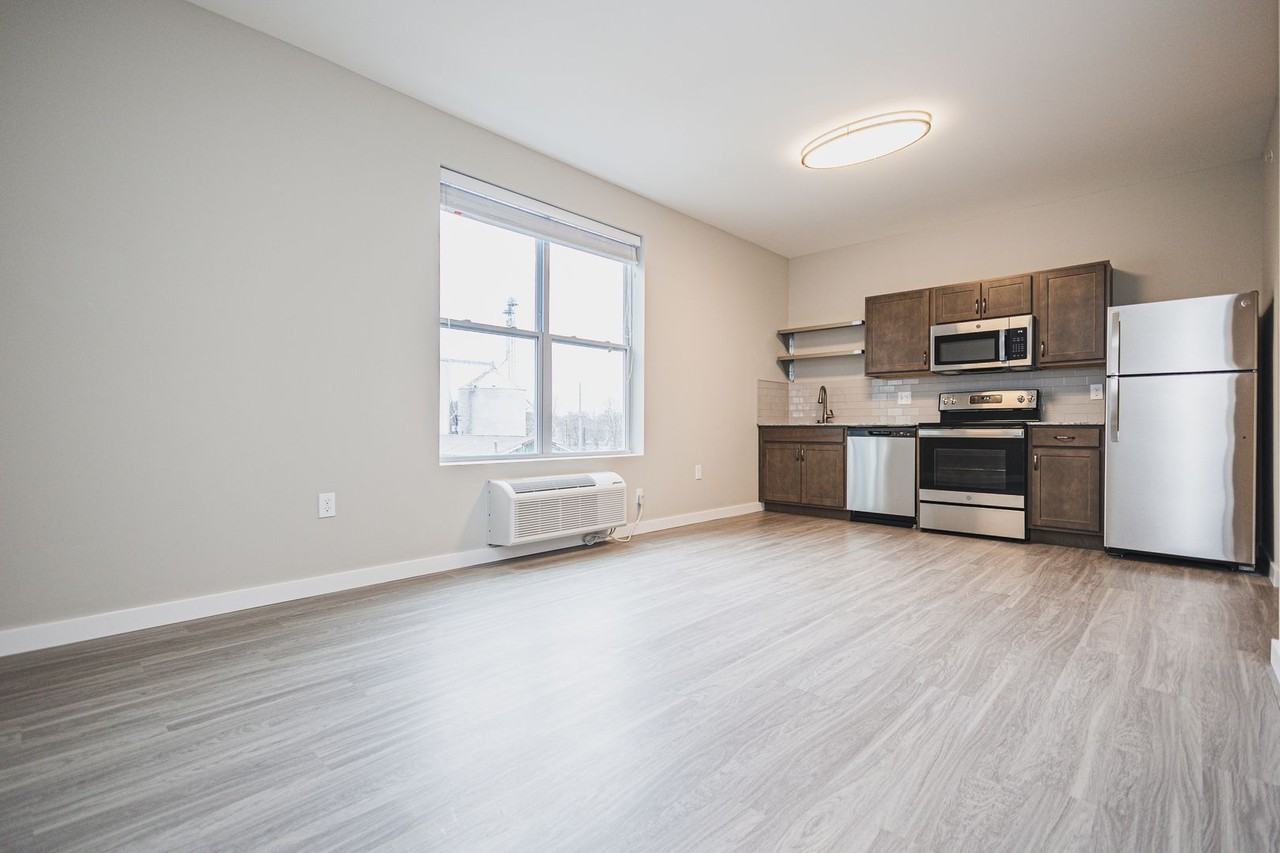 903B The Flats at 345 Phase 2 - Photo 3 of 17