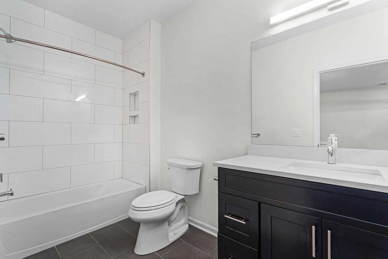 COLUMBIA COURT, LLC - Photo 3 of 50