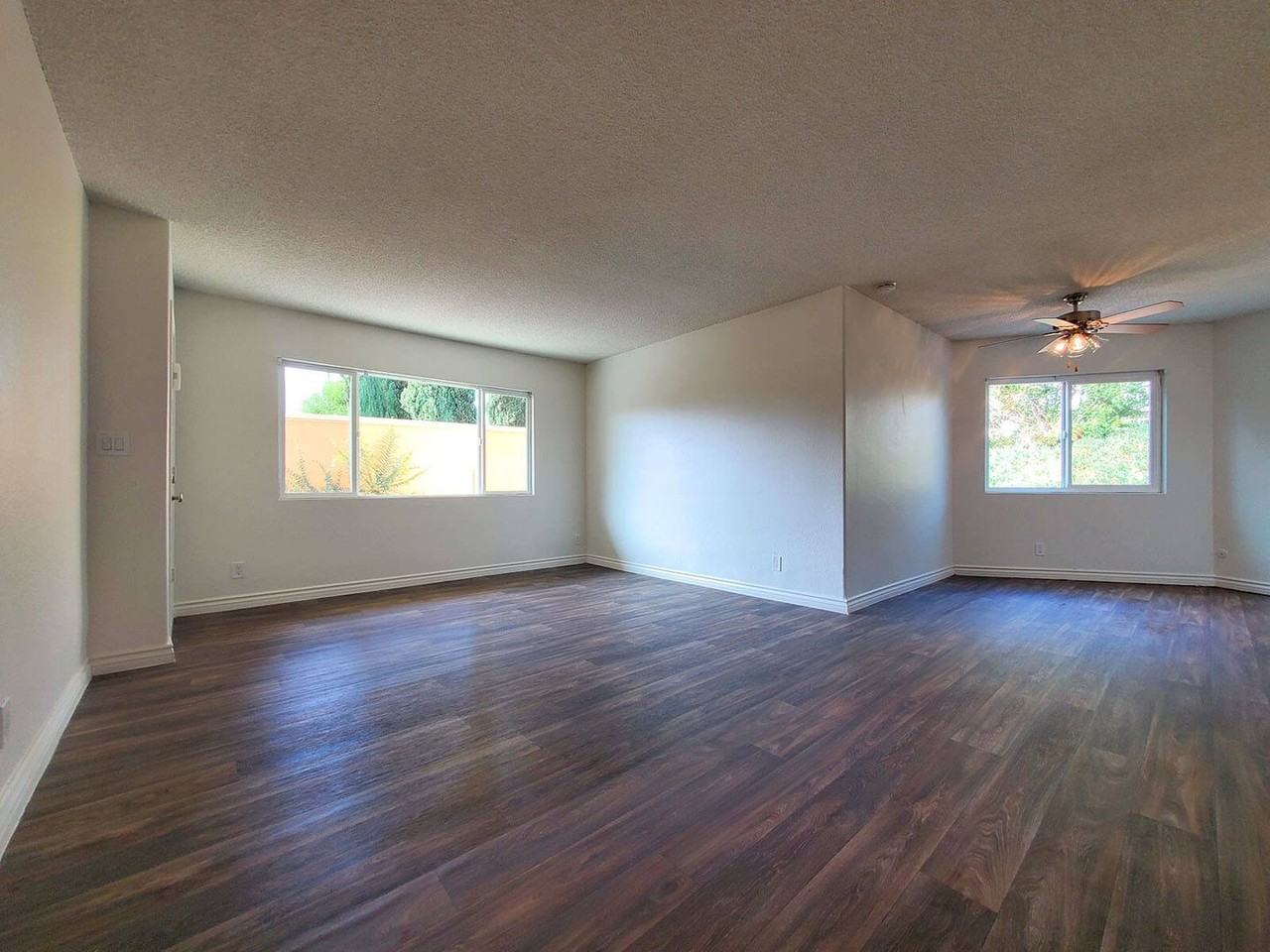 Civic Park Apts - Photo 2 of 14