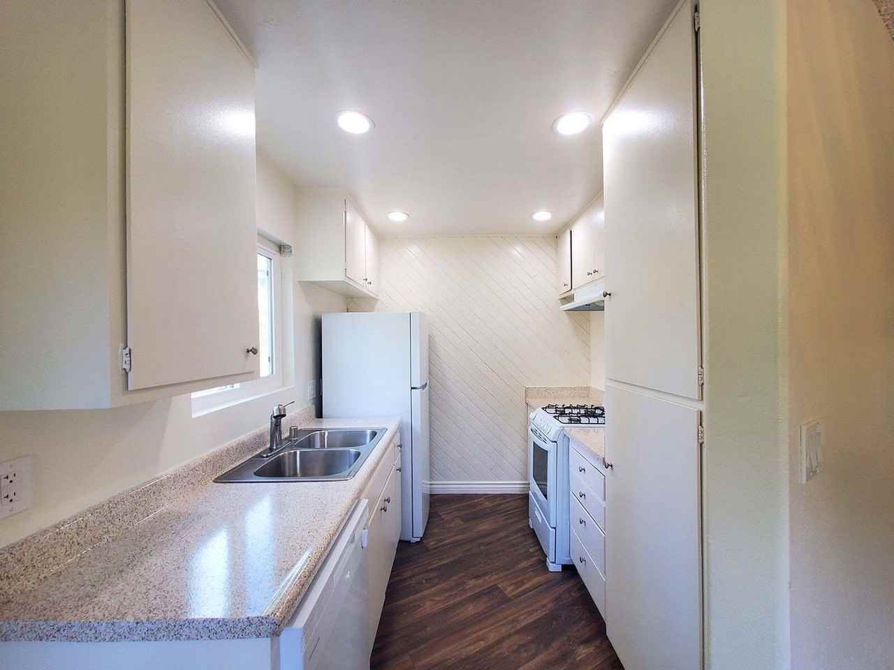 Civic Park Apts - Photo 3 of 14