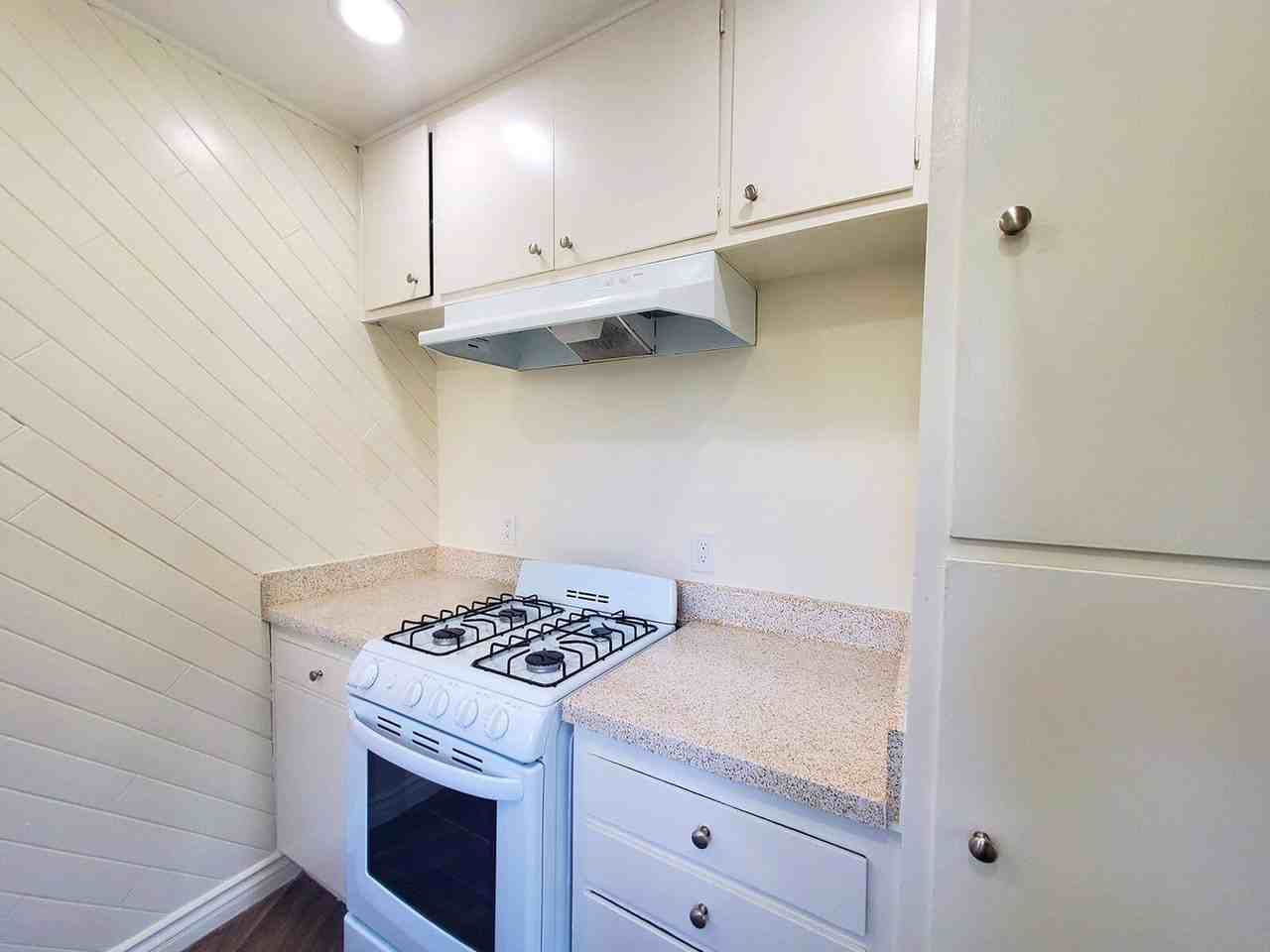 Civic Park Apts - Photo 5 of 14