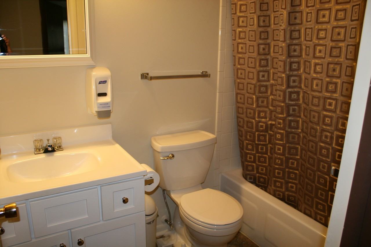 Haoyue Investments LLC - Photo 5 of 6