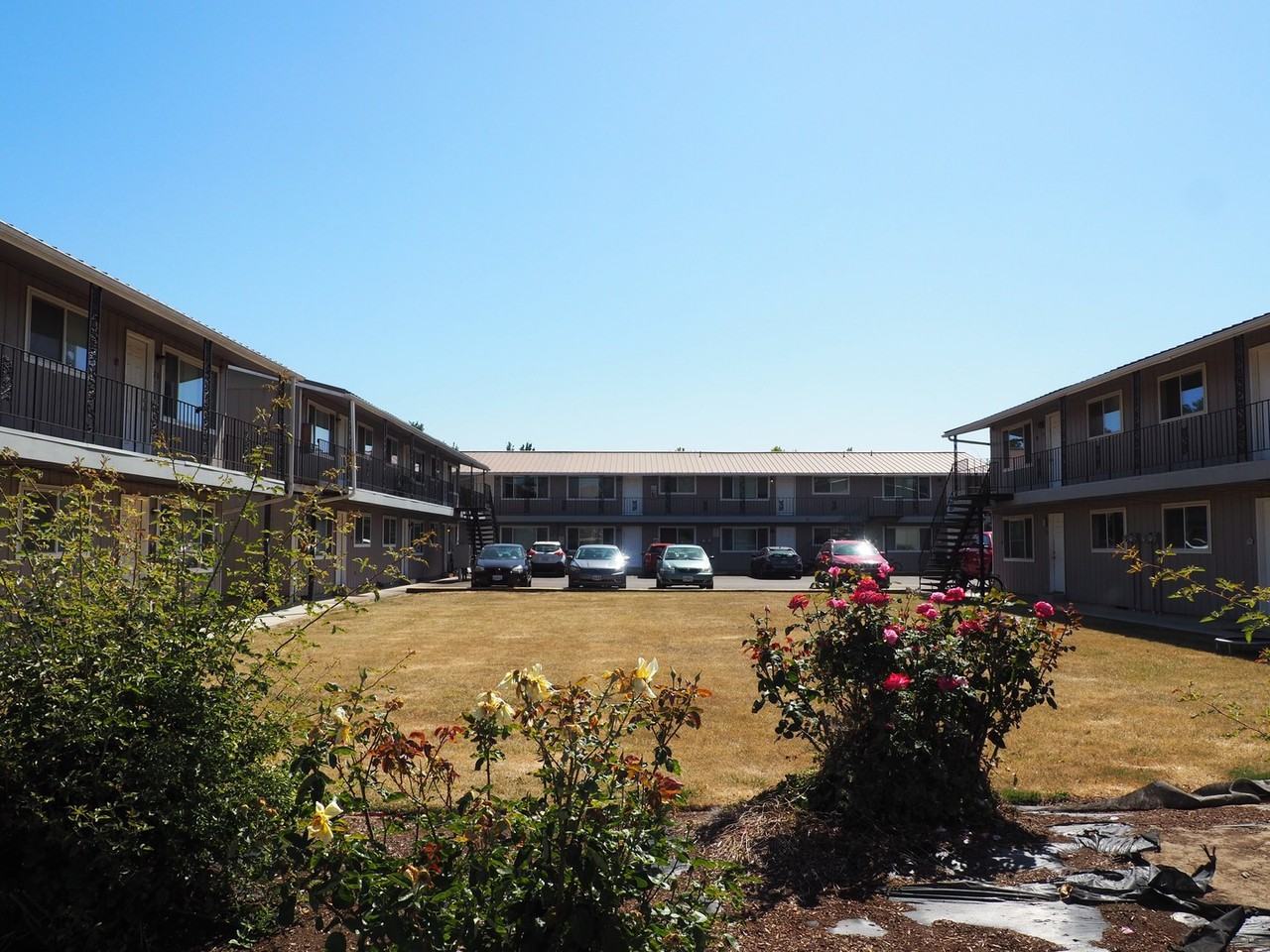 Benton Village - Photo 3 of 50