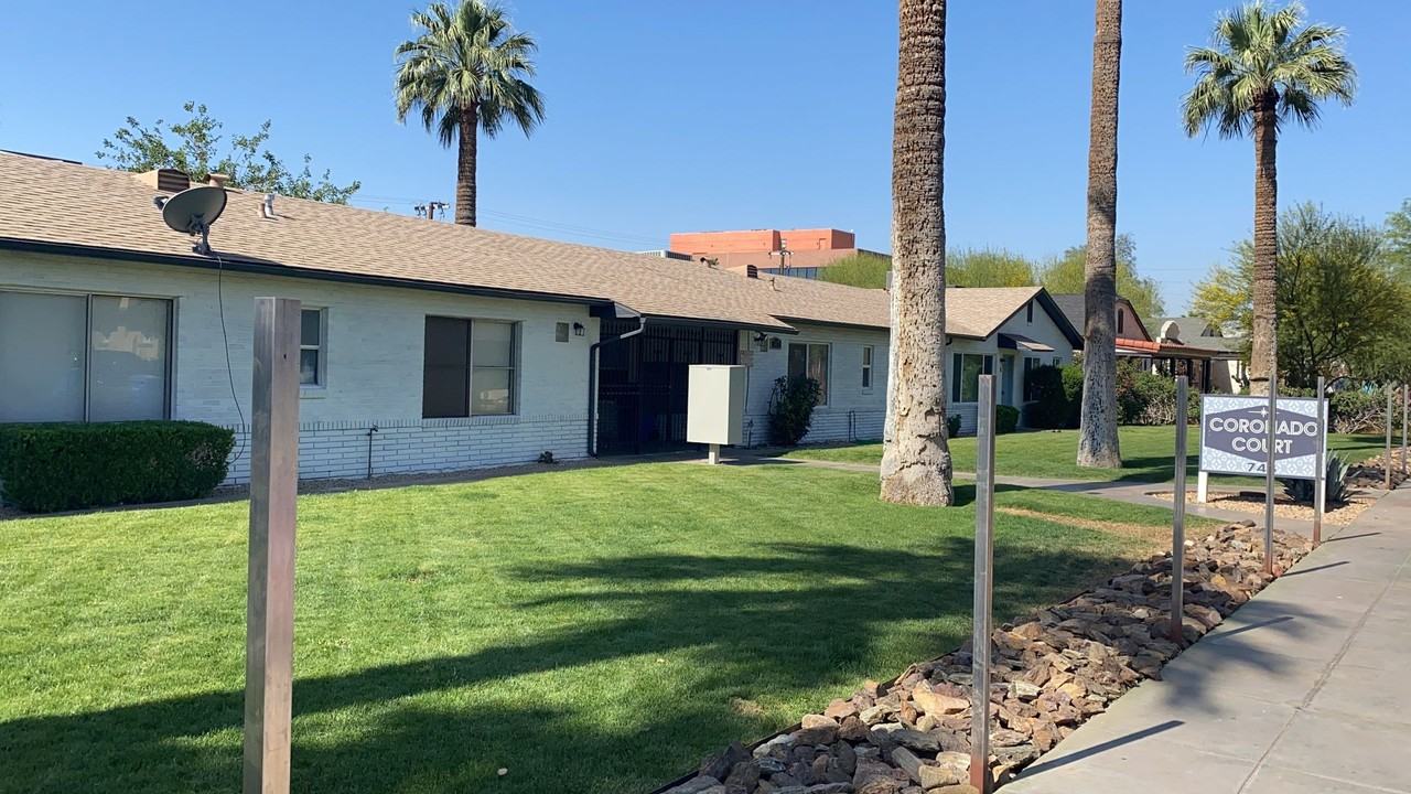 Coronado Court - Photo 6 of 8