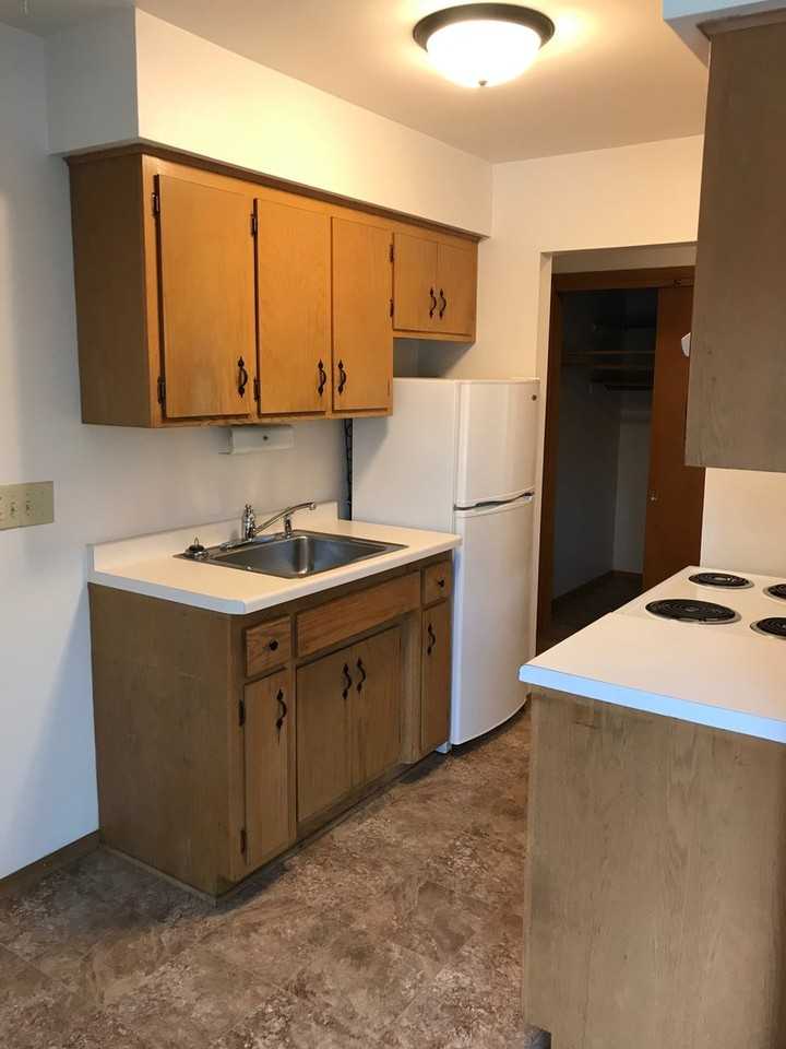 Stevens House - Photo 7 of 13