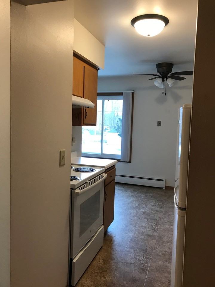 Stevens House - Photo 4 of 13