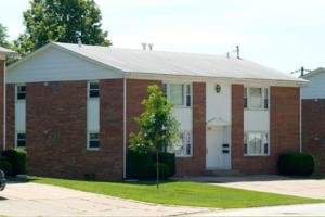 featured image of 2950 Hawthorne Dr