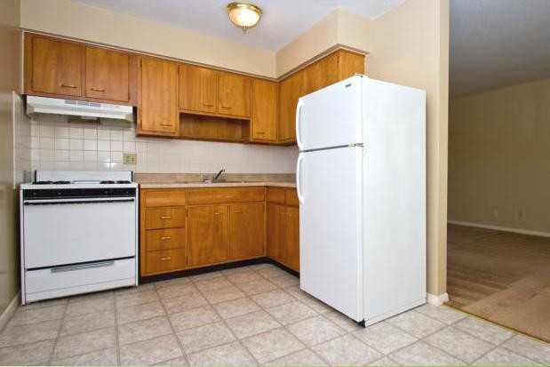 Williamsburg Apartments - Photo 2 of 8