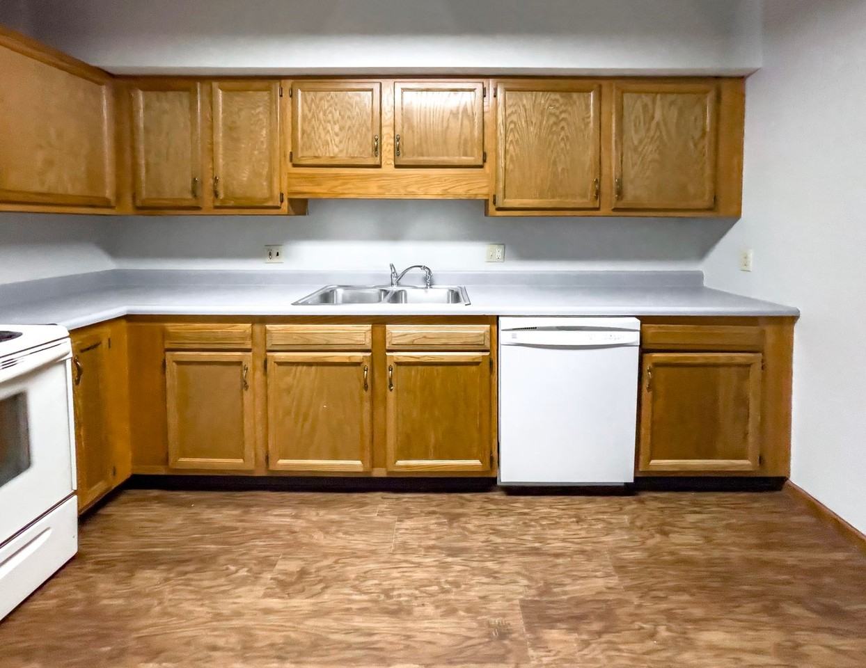 2015 West Godman Avenue - Photo 2 of 18