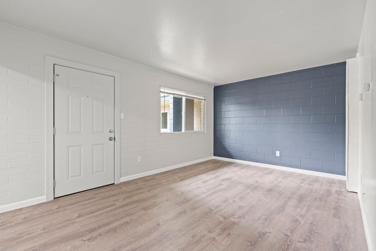 Gardner Street - Photo 4 of 22