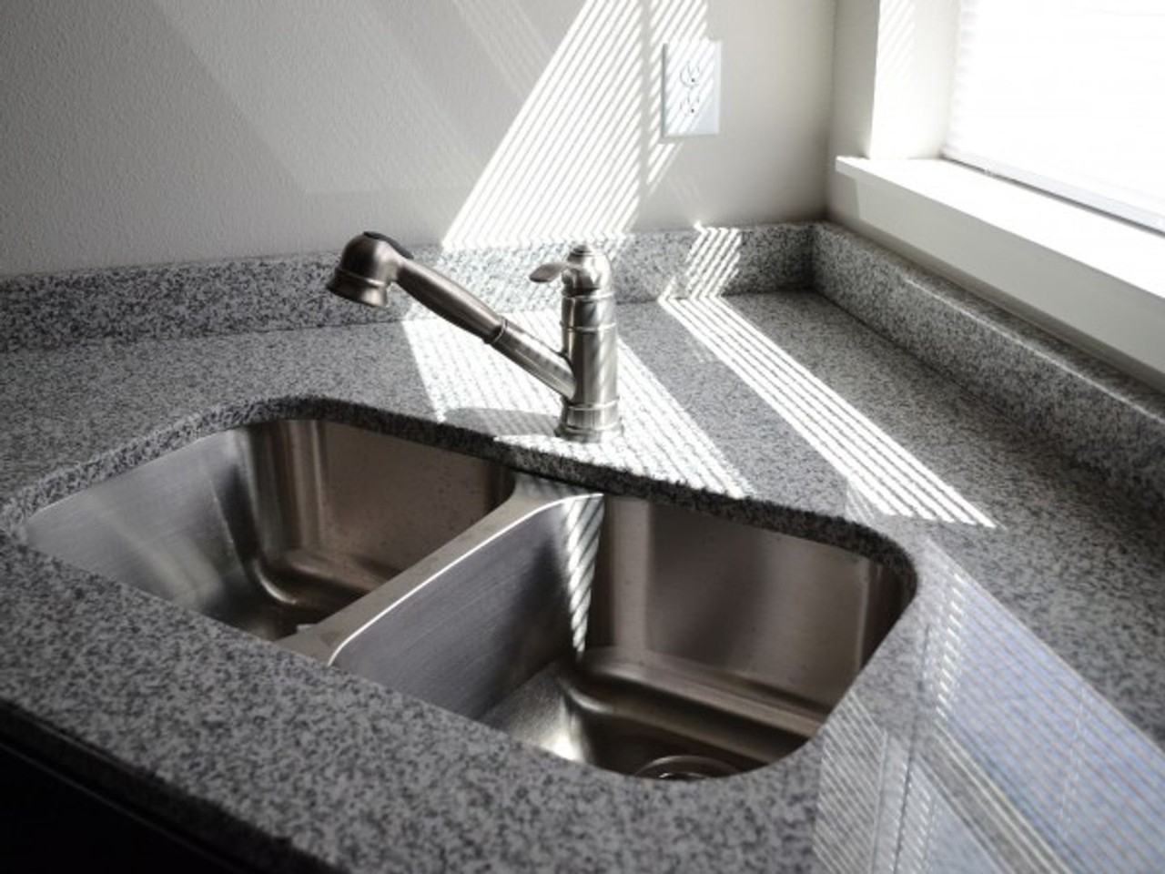 Northwoods Townhomes - Photo 6 of 8