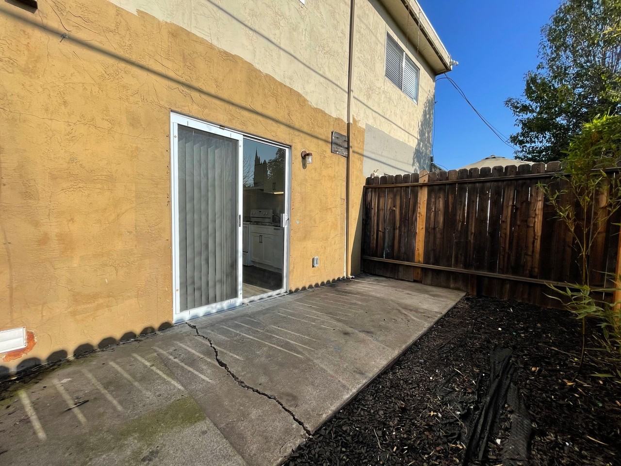 764 E Swain Road - Photo 6 of 7