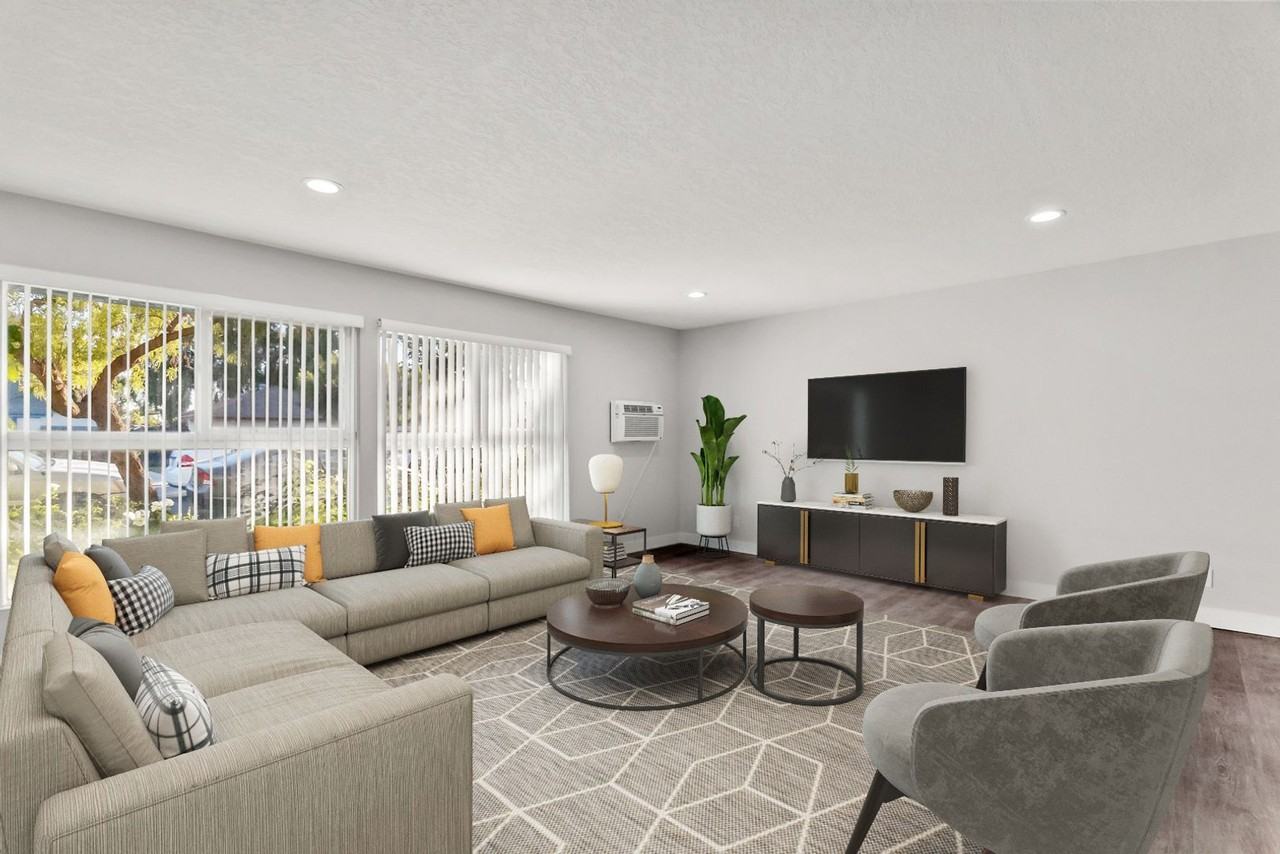 Lakewood Colony Apartments - Photo 6 of 29