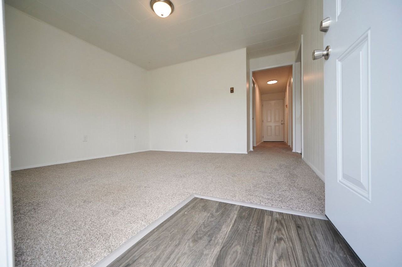 7 Reservoir Rd #3 - Photo 3 of 50