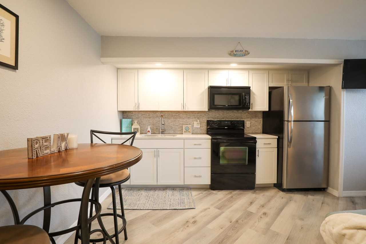 Toes in the Sand at Reddington Shores - Photo 3 of 17