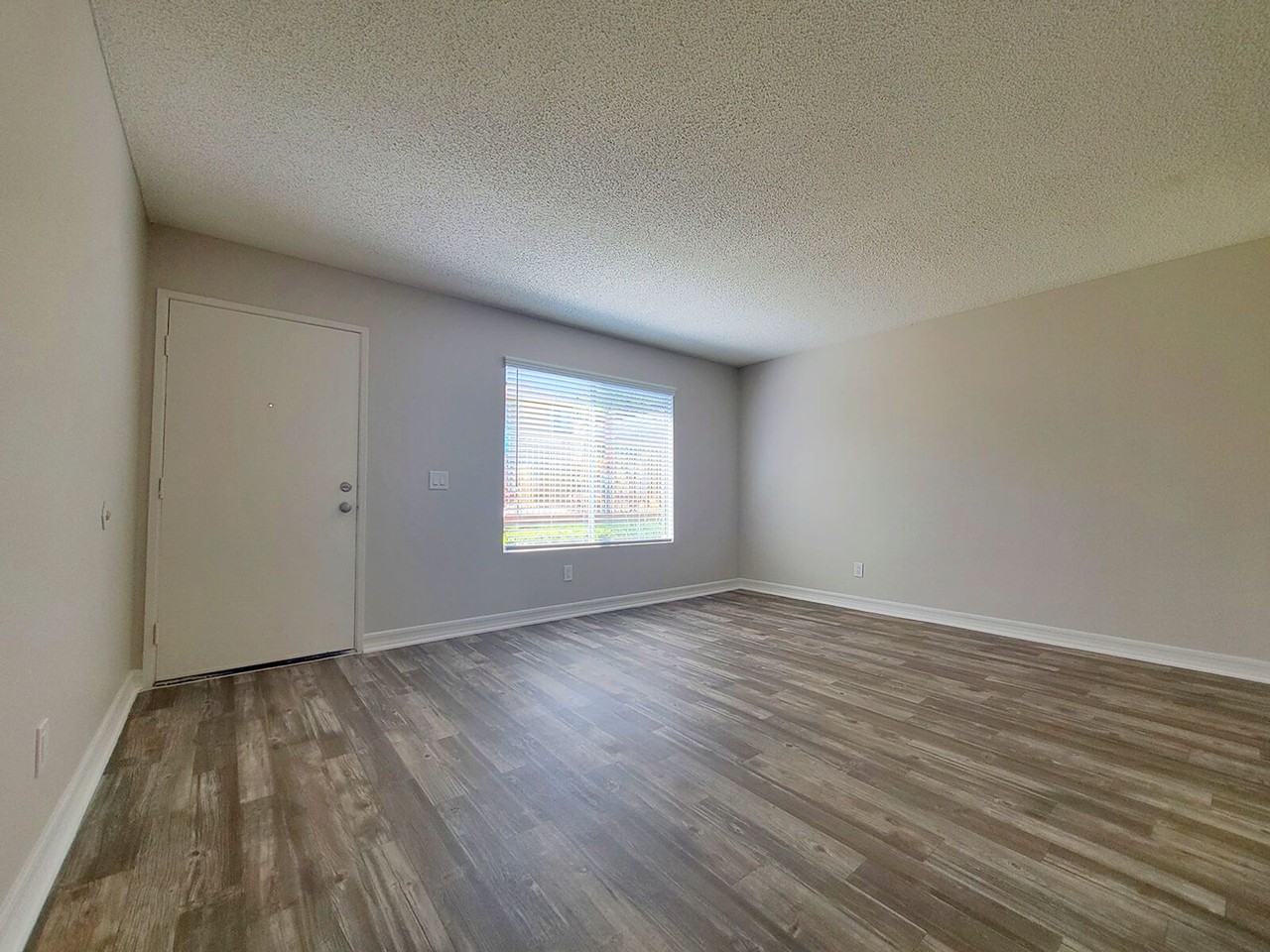 Shannonwoods Townhomes - Photo 3 of 15