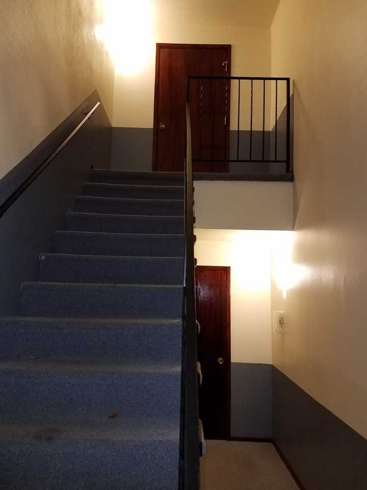 100eilb - Photo 3 of 7