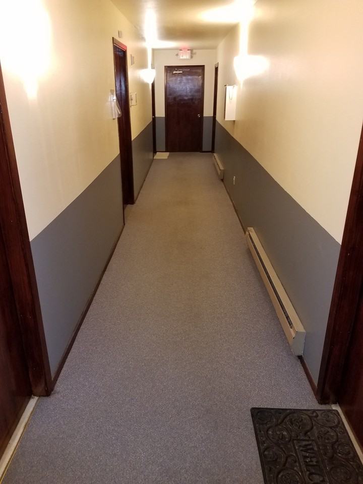 100eilb - Photo 4 of 7