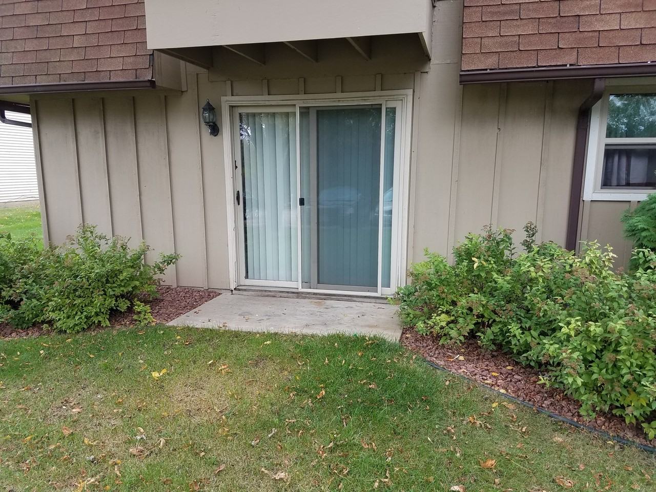 100eilb - Photo 5 of 7