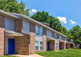 featured image of 3001 W Wedington Dr