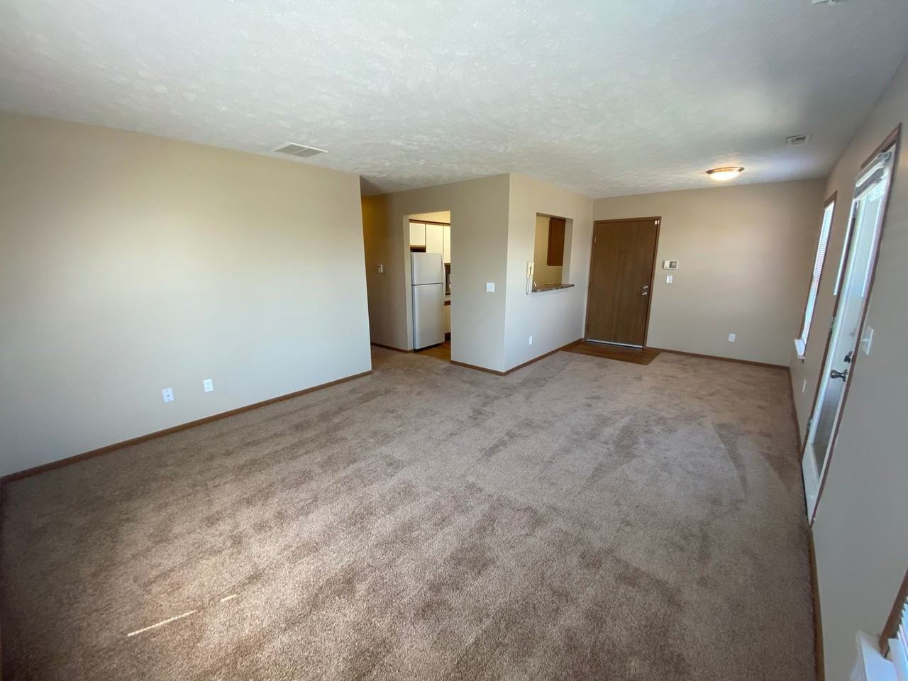 Greenview Apartments - Photo 2 of 11