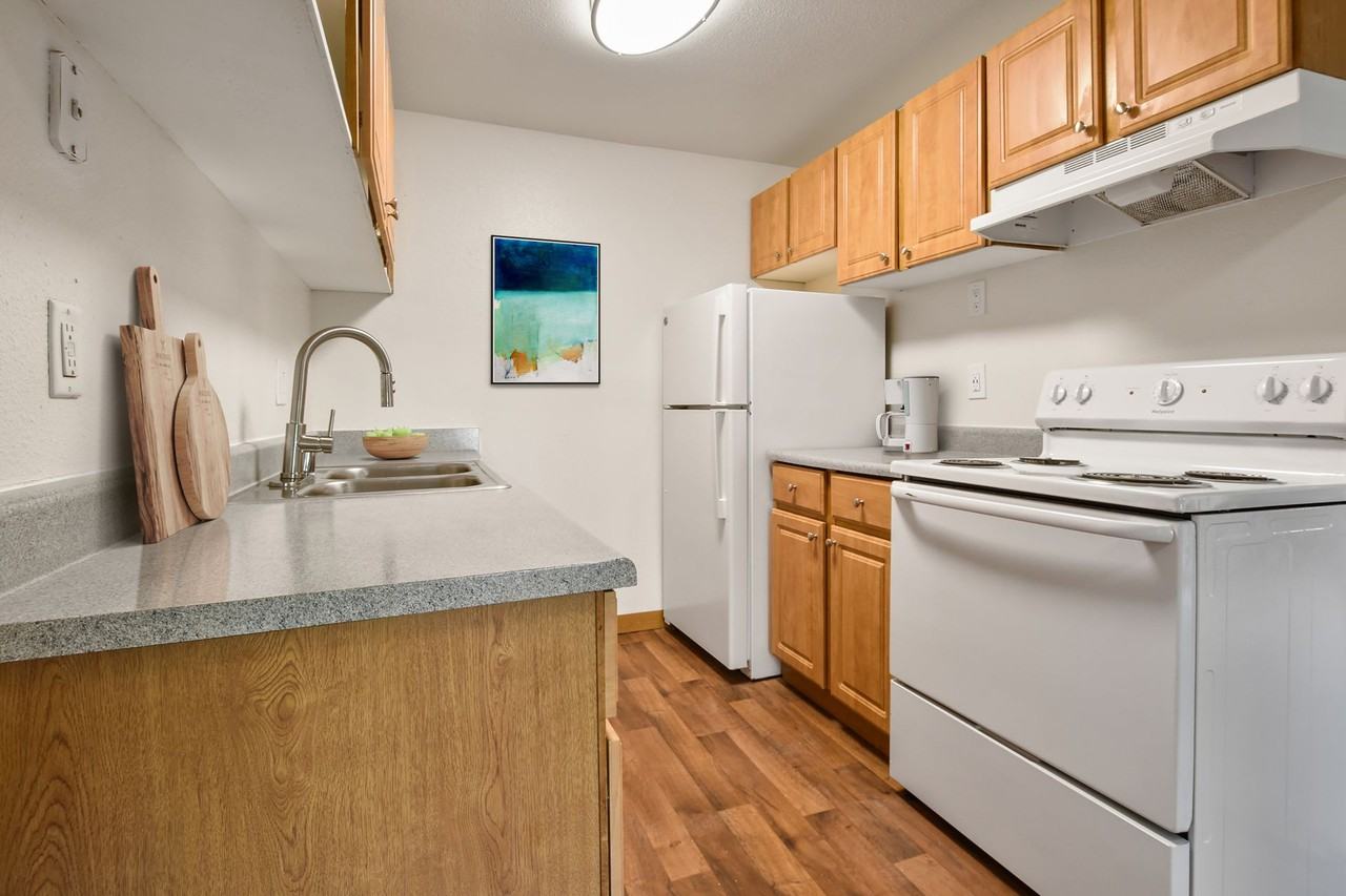 Fairmont Park Apartments - Photo 4 of 9