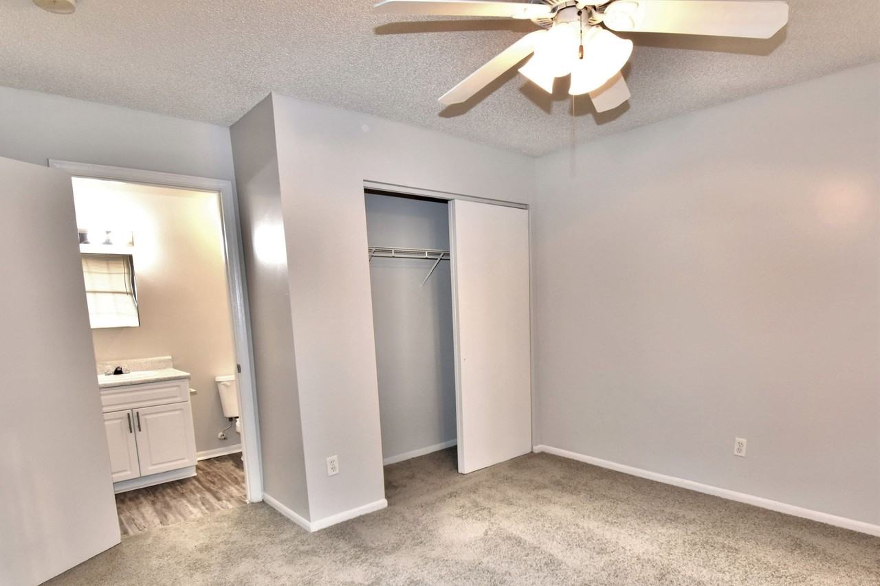 Villas at Ashton Square - Photo 7 of 15