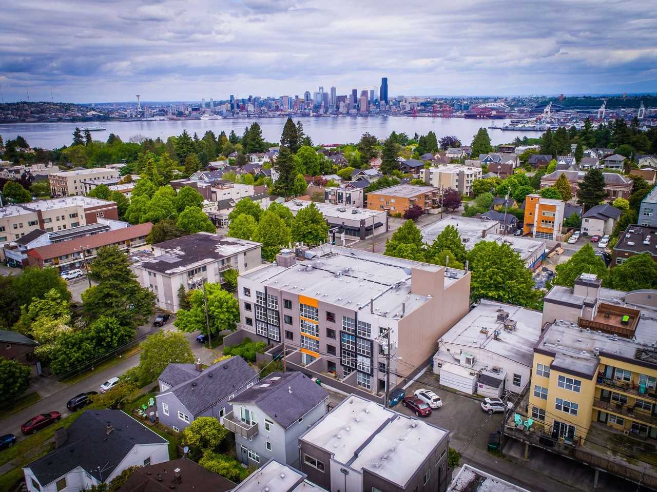 The West 206 Apartments - Photo 6 of 8