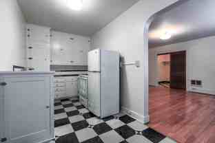 1430 SE 14th Ave - Photo 1 of 1