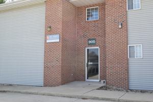 featured image of 905 903, 905 Hartwell Dr.