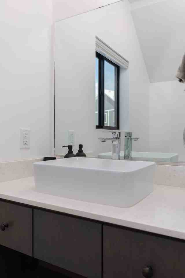 51 Eva Ln #C - Photo 7 of 23