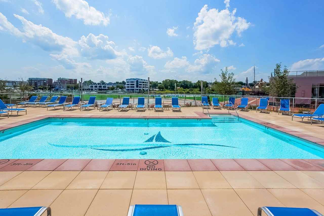 Beacon Harbor Point - Photo 2 of 30