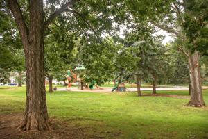 featured image of 730 N Prospect St