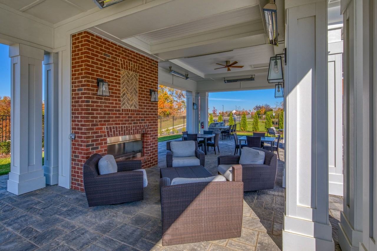 The Allure at Jefferson - Photo 6 of 50