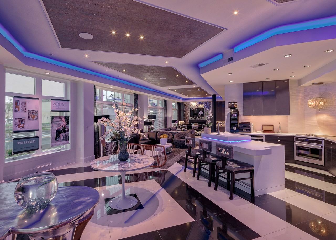 Aqua on 25th - Photo 6 of 50