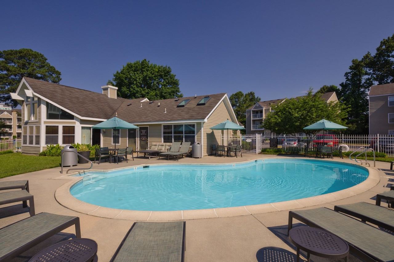 Ashbrook Apartments - Photo 3 of 15