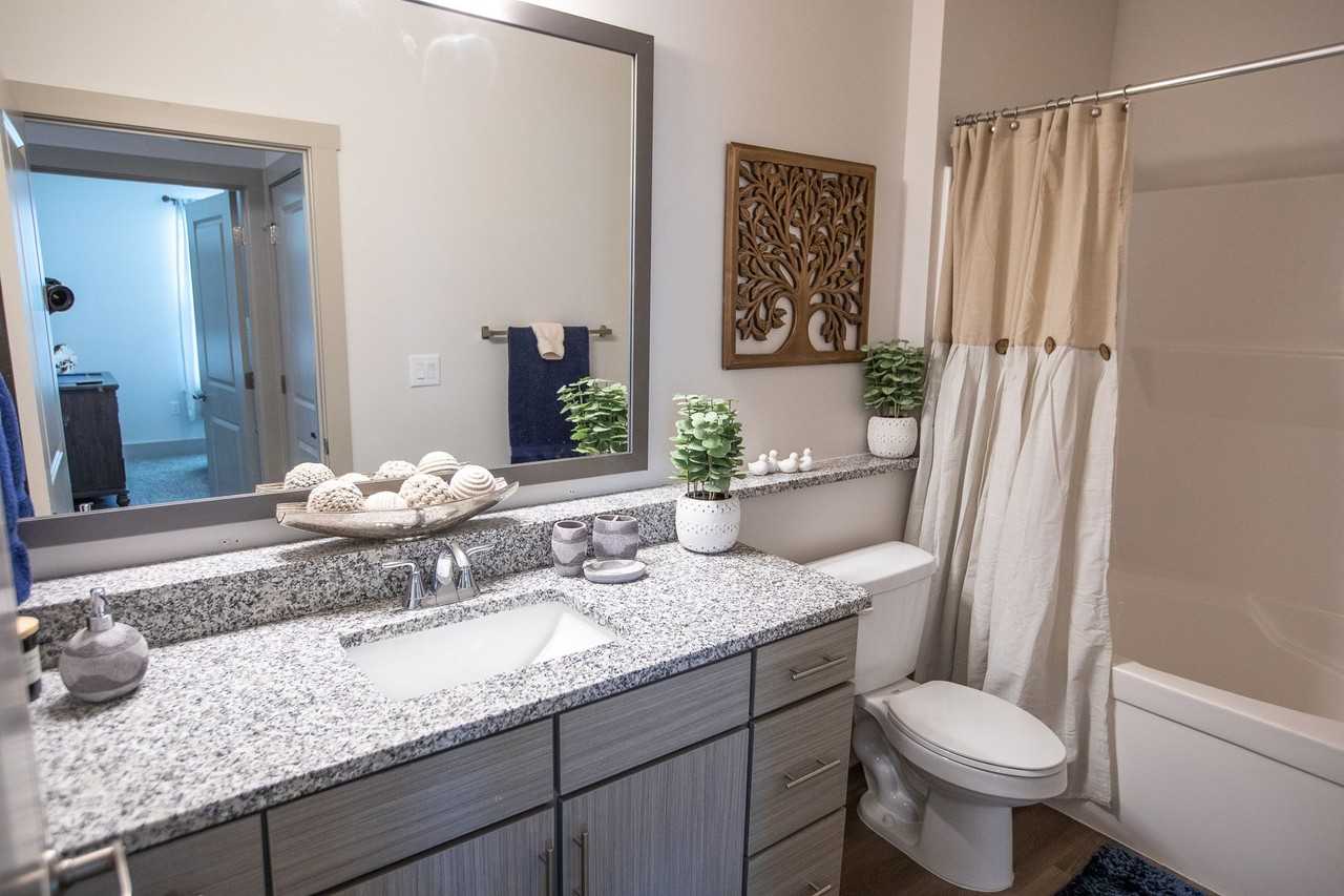 Berkmar Landing Apartments - Photo 5 of 47