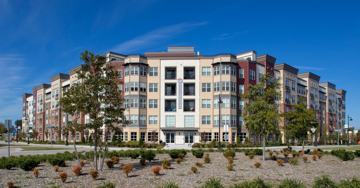 featured image of 800 Crawford St