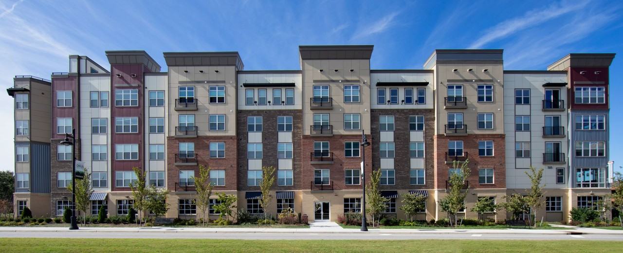 Harbor Vista at Crawford Street - Photo 2 of 50