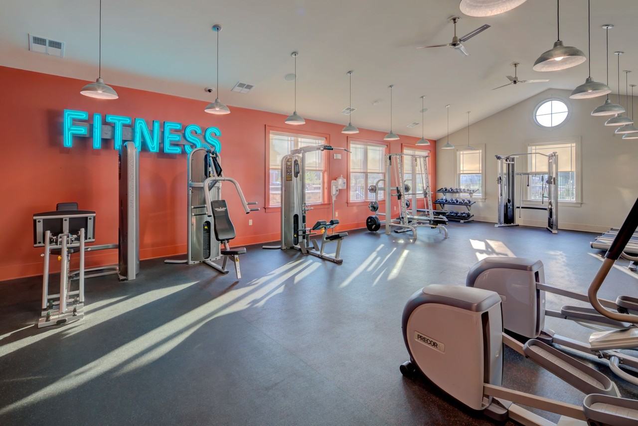 Nest on 17 Apartment Homes - Photo 2 of 29