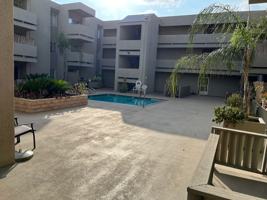 featured image of 641 North Howard Avenue